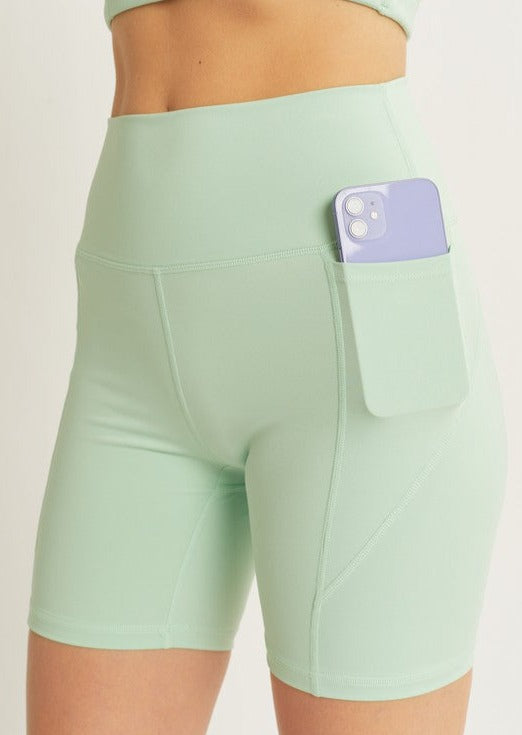 Activewear Leggings Shorts Seam Detail