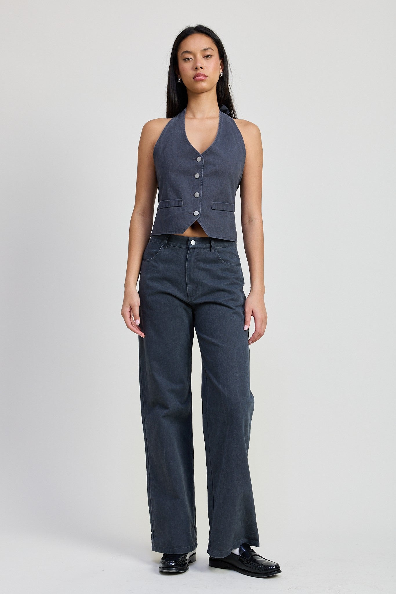 BUTTON UP HALTER NECK TOP
