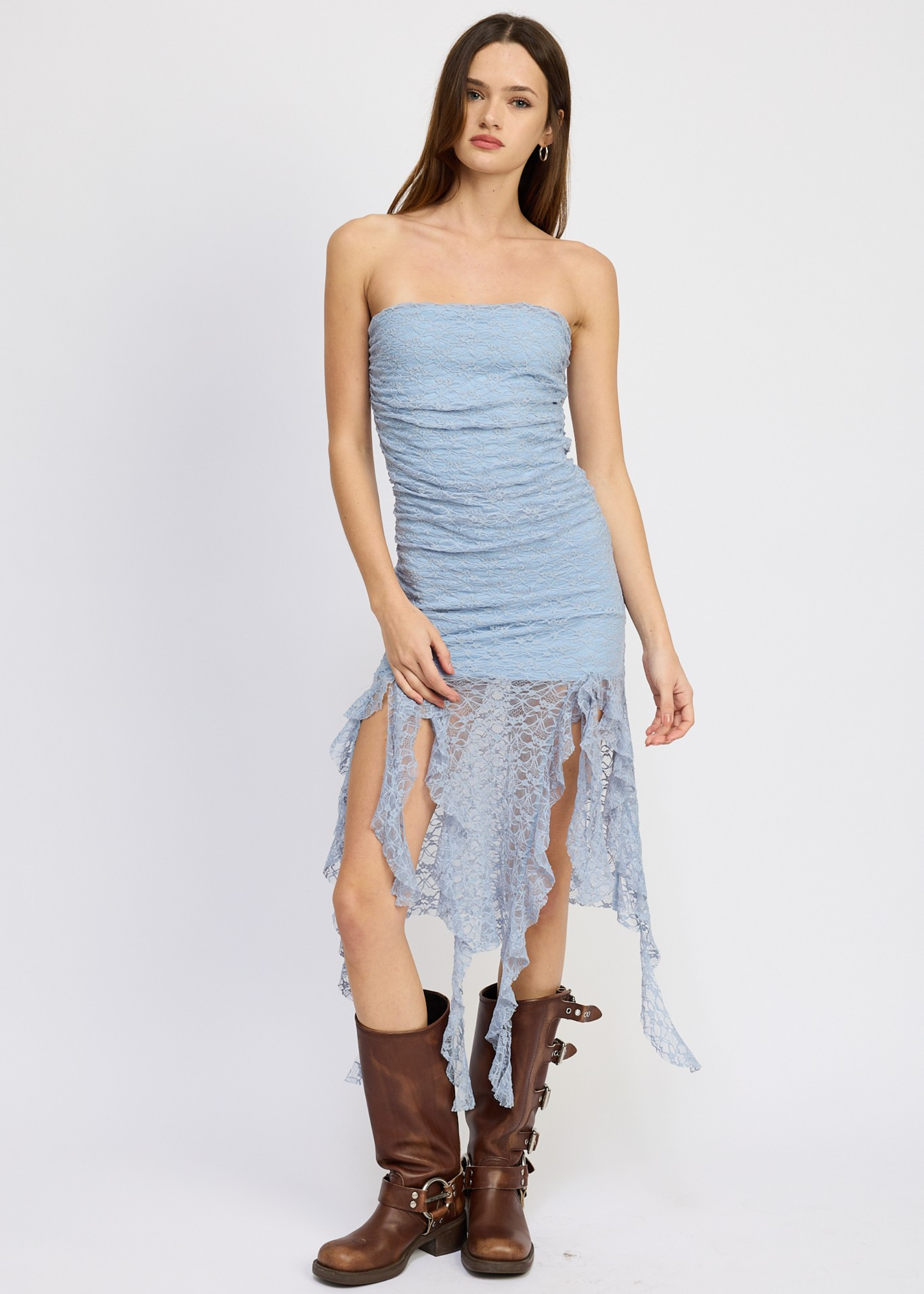 LACE TUBE DRESS WTIH RUFFLE DETAIL