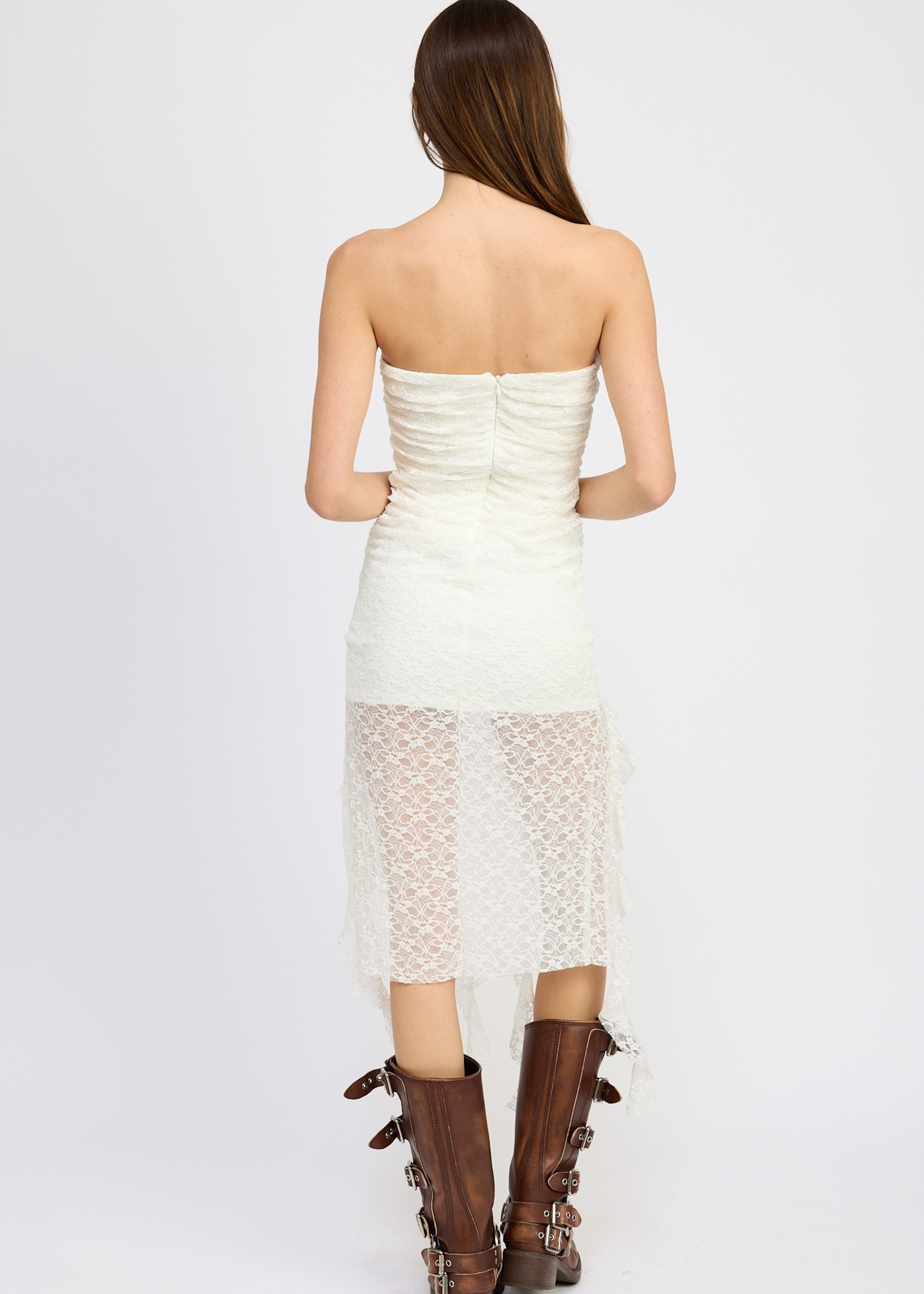 LACE TUBE DRESS WTIH RUFFLE DETAIL