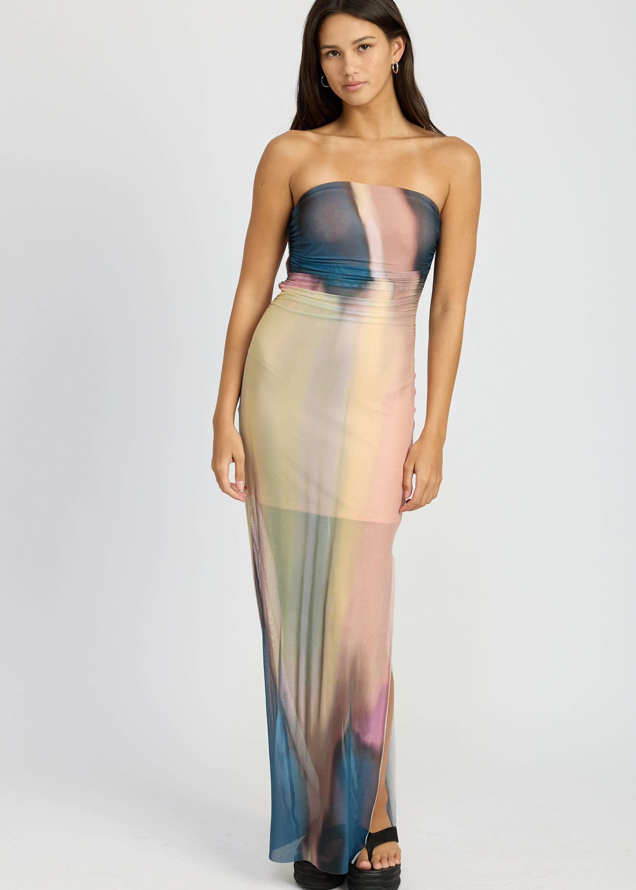 SHIRRED TUBE MAXI DRESS