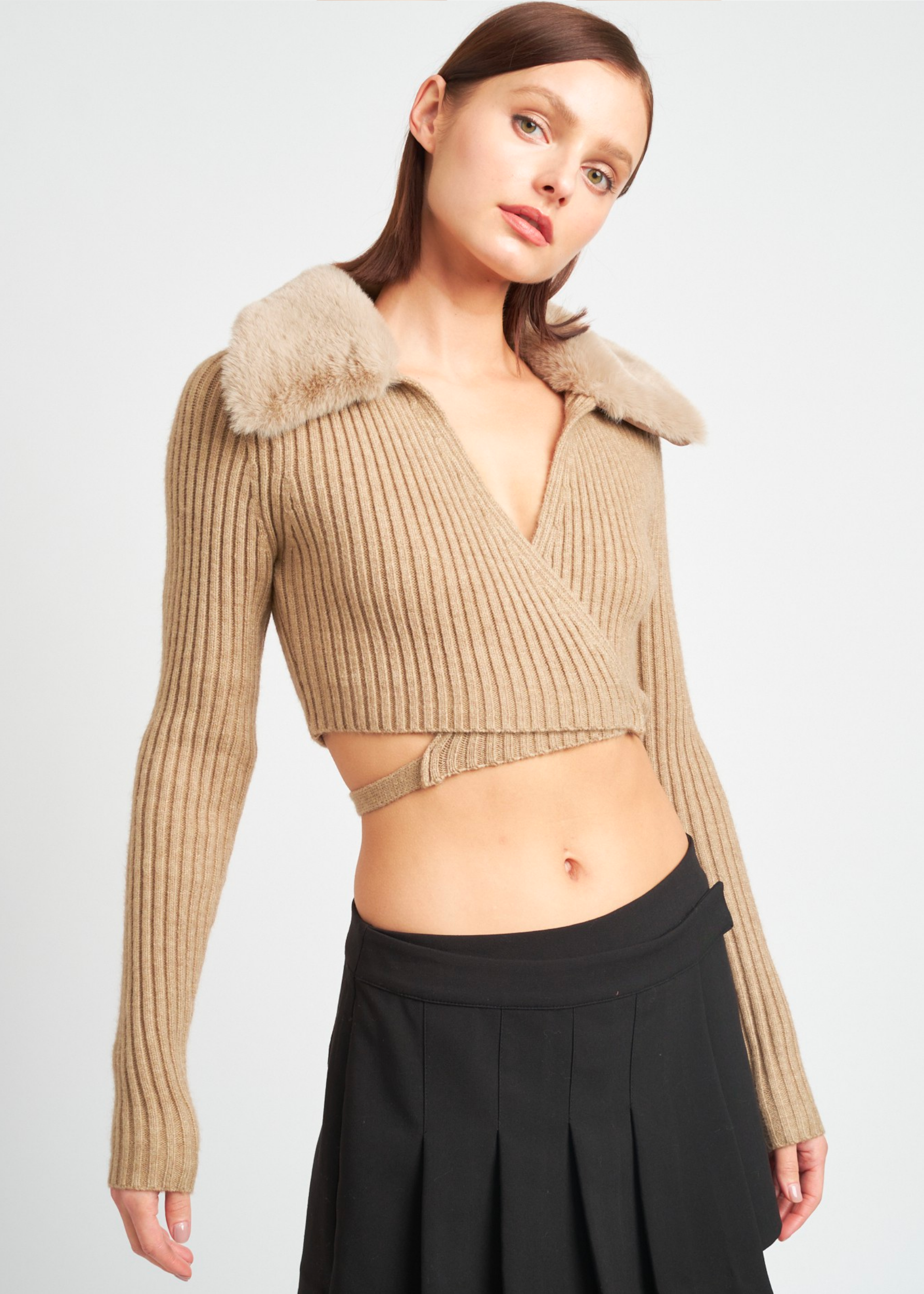 Cardigan With Fur Collar V-Neck