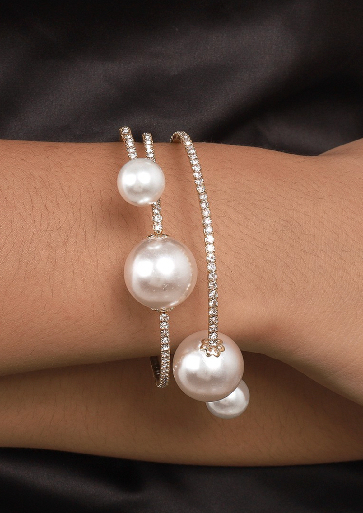 Elegant Crystal Pearl Multilayer Bracelet