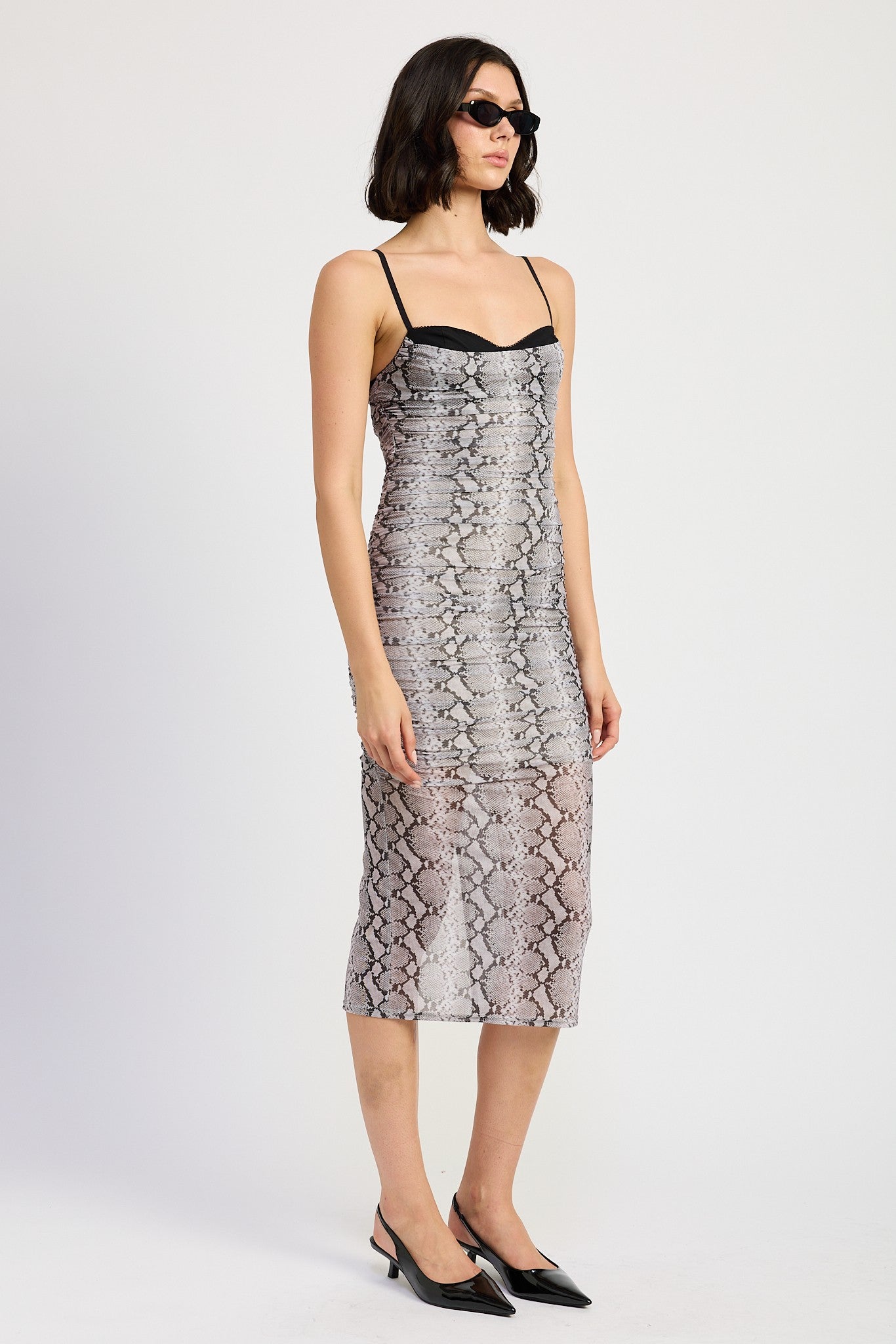 RUCHED BODYCON MIDI DRESS