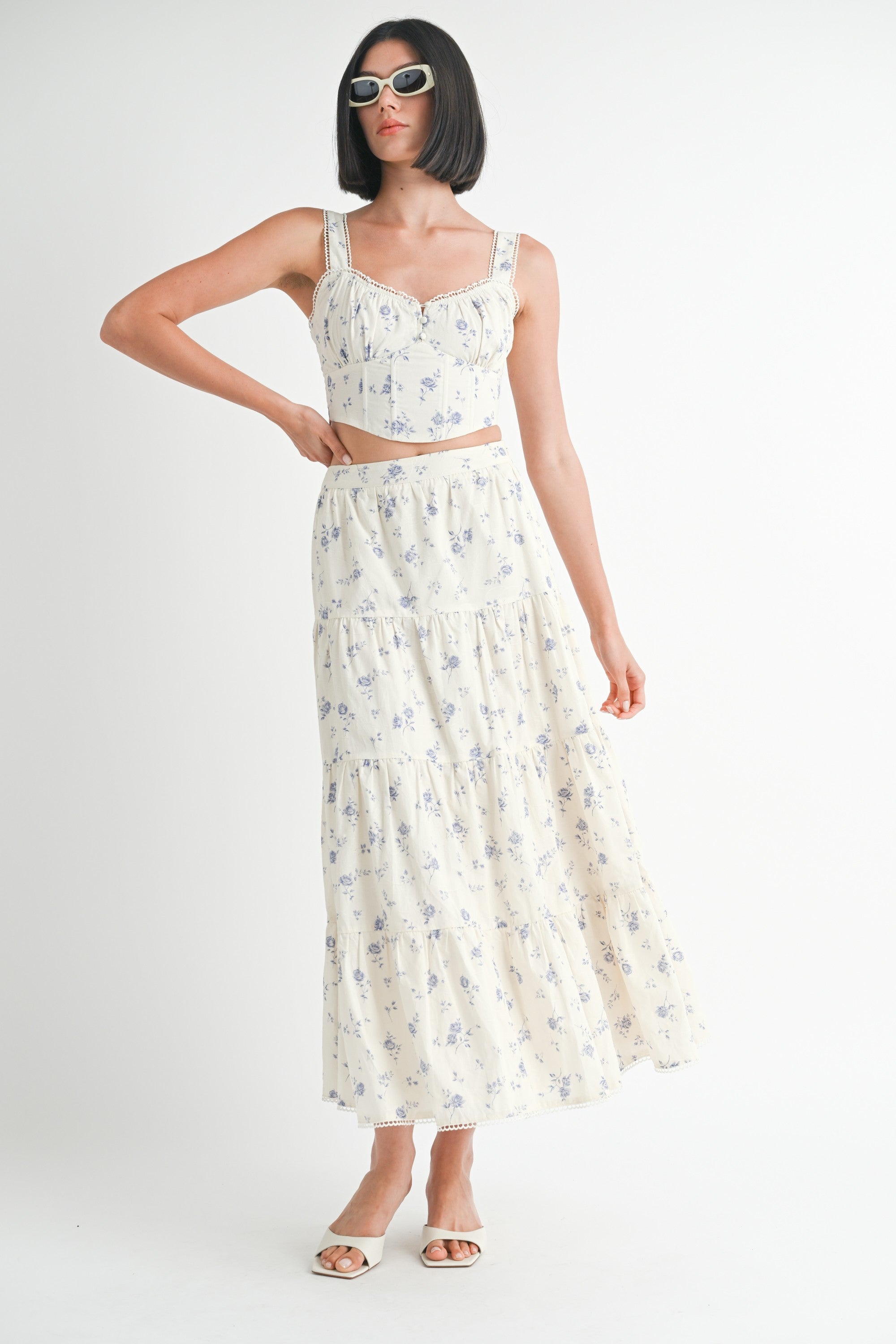 FLORAL TIERED MAXI SKIRT