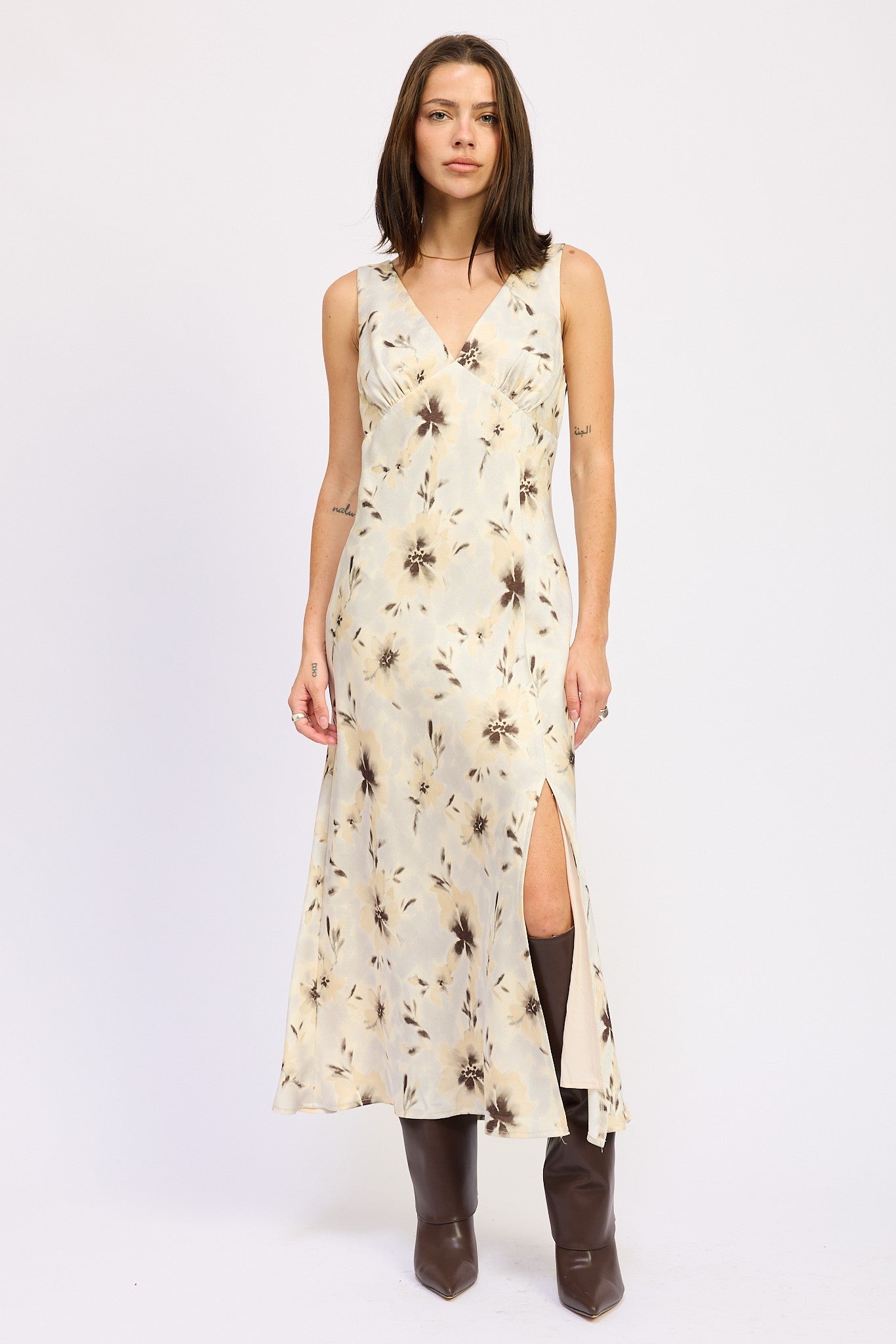 V NECK FLORAL MIDI BIAS DRESS WITH SLIT