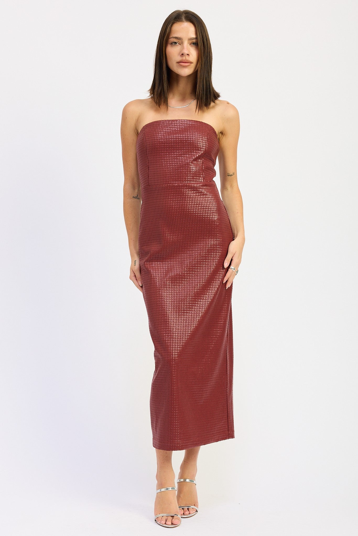 CHINTZ TEXTURED TUBE MIDI DRESS