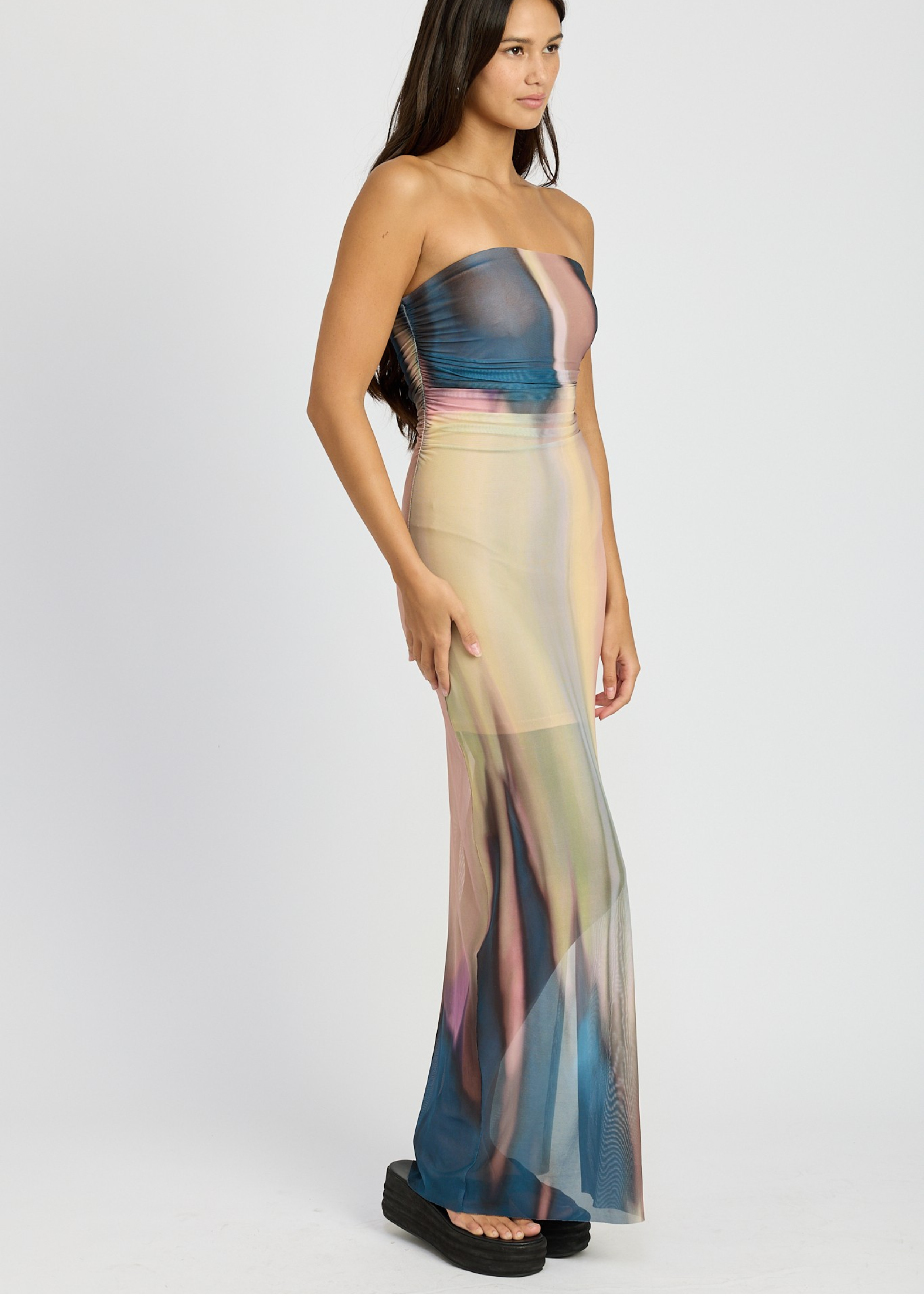 SHIRRED TUBE MAXI DRESS